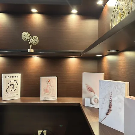 Ξενοδοχείο με διαμερίσματα Kladis Club Holidays 4*