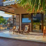 Apart-hotel Kladis Club Holidays 4*