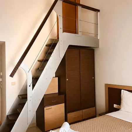 Kladis Club Holidays Апартхотел 4*
