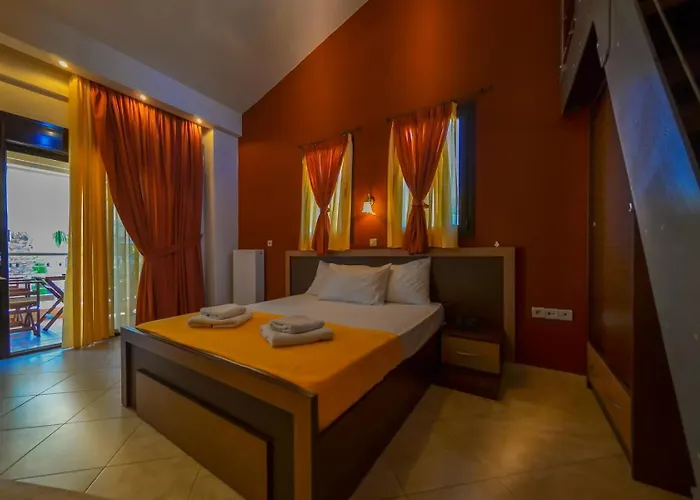 Kladis Club Holidays Aparthotel 4*